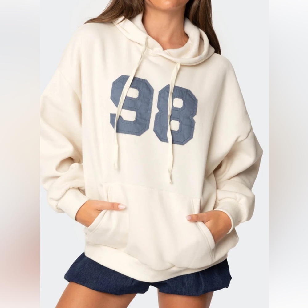 98 Oversized Hoodie